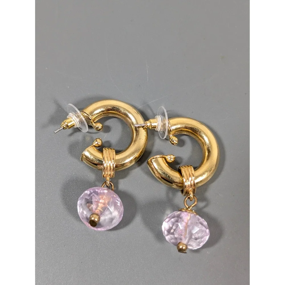 Vintage‎ Pink Lucite Drop Hoop Earrings Gold Tone Retro Charm Dangle